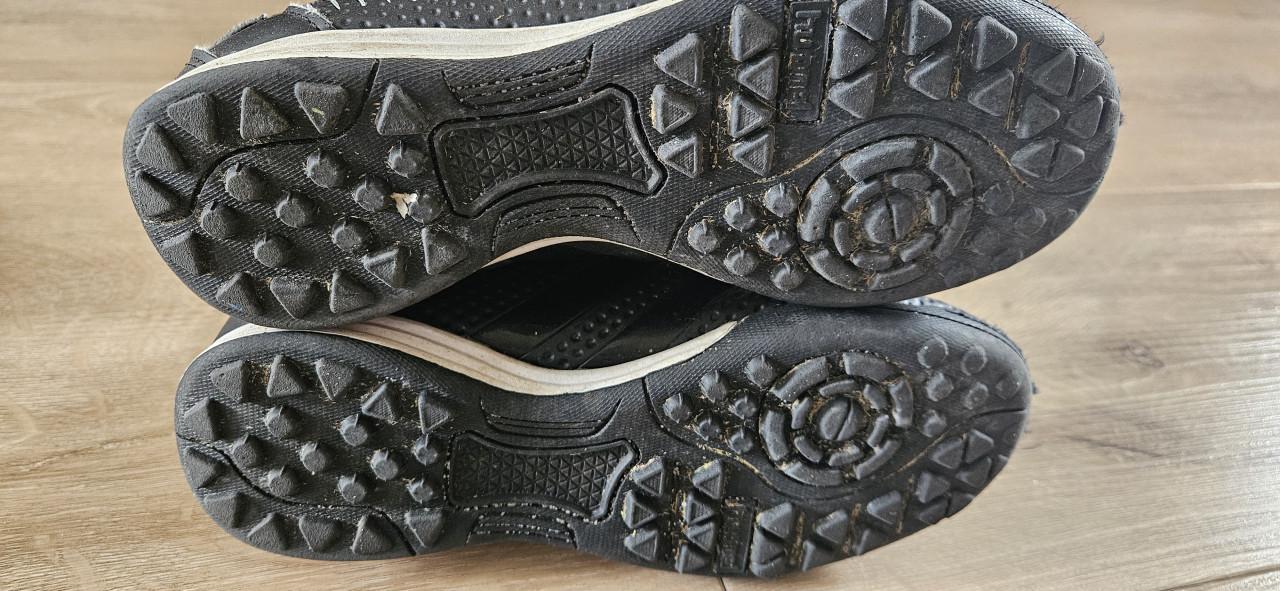 Korfbal schoenen maat 33