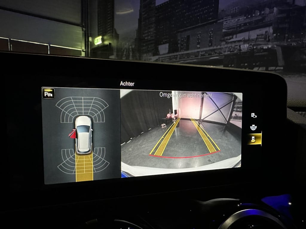 Mercedes-Benz B-Klasse 200 business solution amg