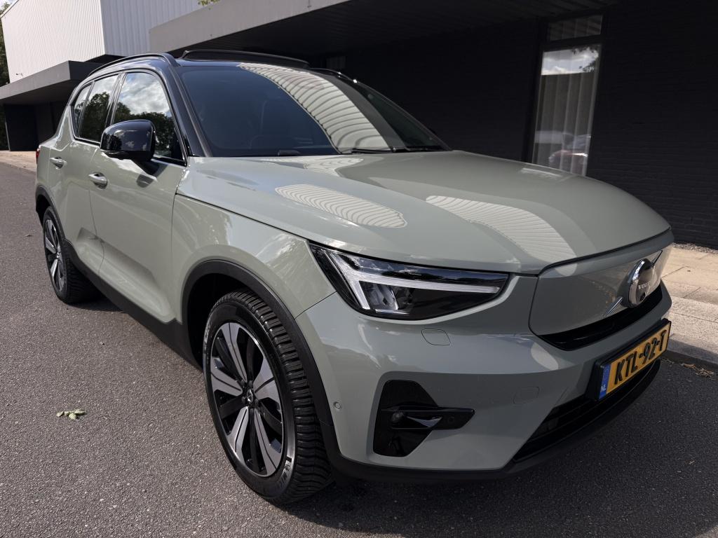 Volvo XC40 recharge pro