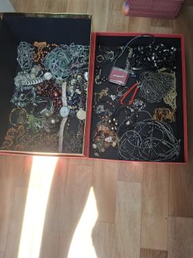 Partij sieraden