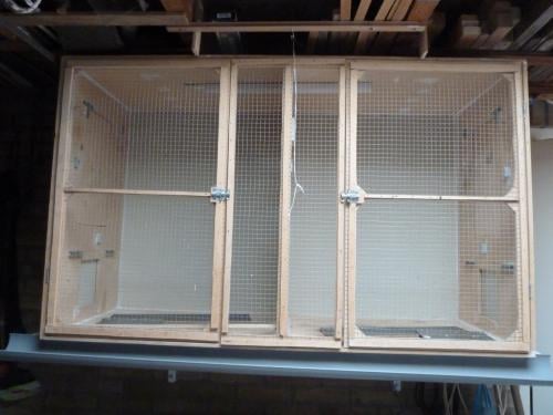 Mooie kooi wegens  verhuizing.te koop