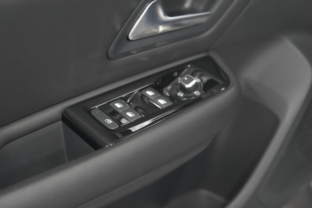 Citroen C5 X 1.6 plug-in hybrid 225 shine | camera | adaptieve cruise contr