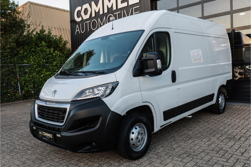 Peugeot Boxer 2.2 bluehdi 140 l2h2 3.3t inrichting i nav i cam i standkach 