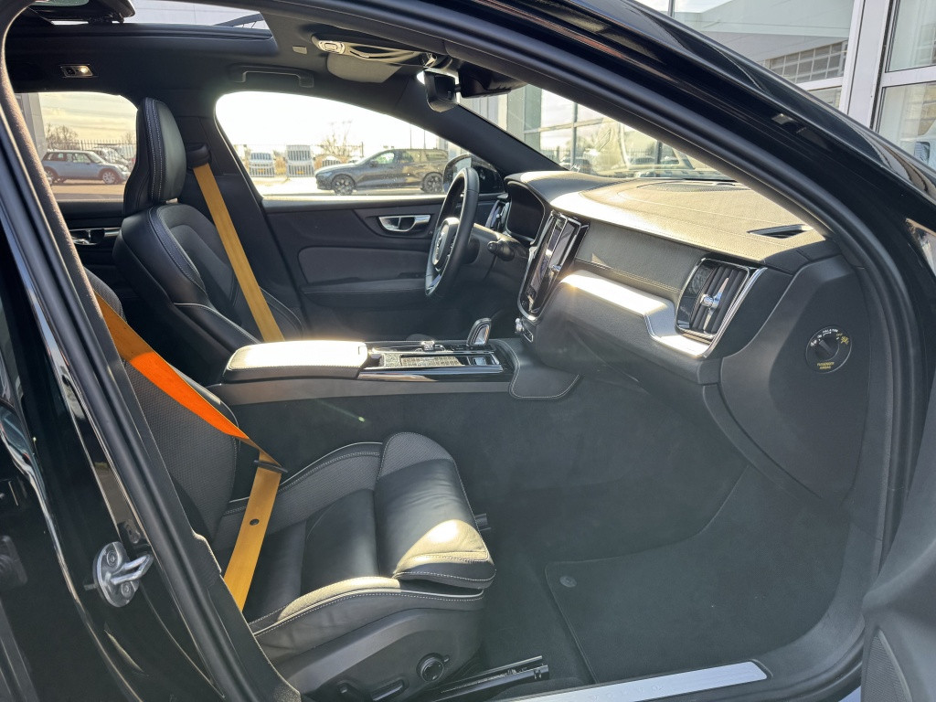 Volvo V60 t8 455pk polestar engineered pano| adap.cruise| head-up| 360came