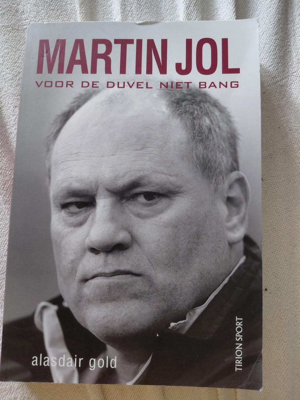 Sportboeken (62 stuks -hele partij 35 euro)