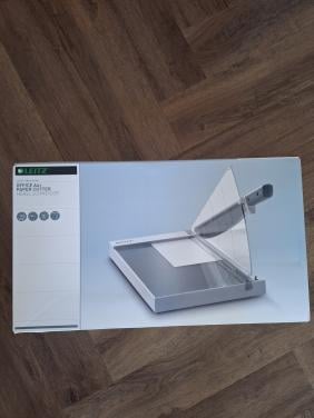 Papiersnijder A4+