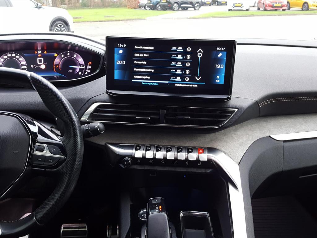 Peugeot 3008 gt 1.2-130pk automaat/eat8 navigatie| trekhaak | apple carplay