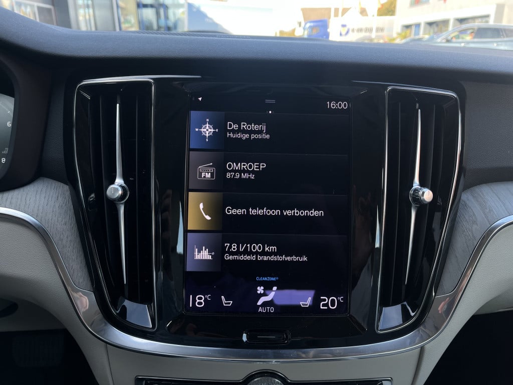 Volvo V60 2.0 b3 inscription aut. | autopilot | memory | stoel/stuurverw. |