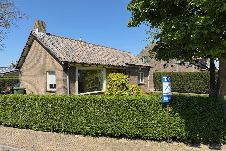 Bungalow met volledige woonvoorzieningen op de begane grond