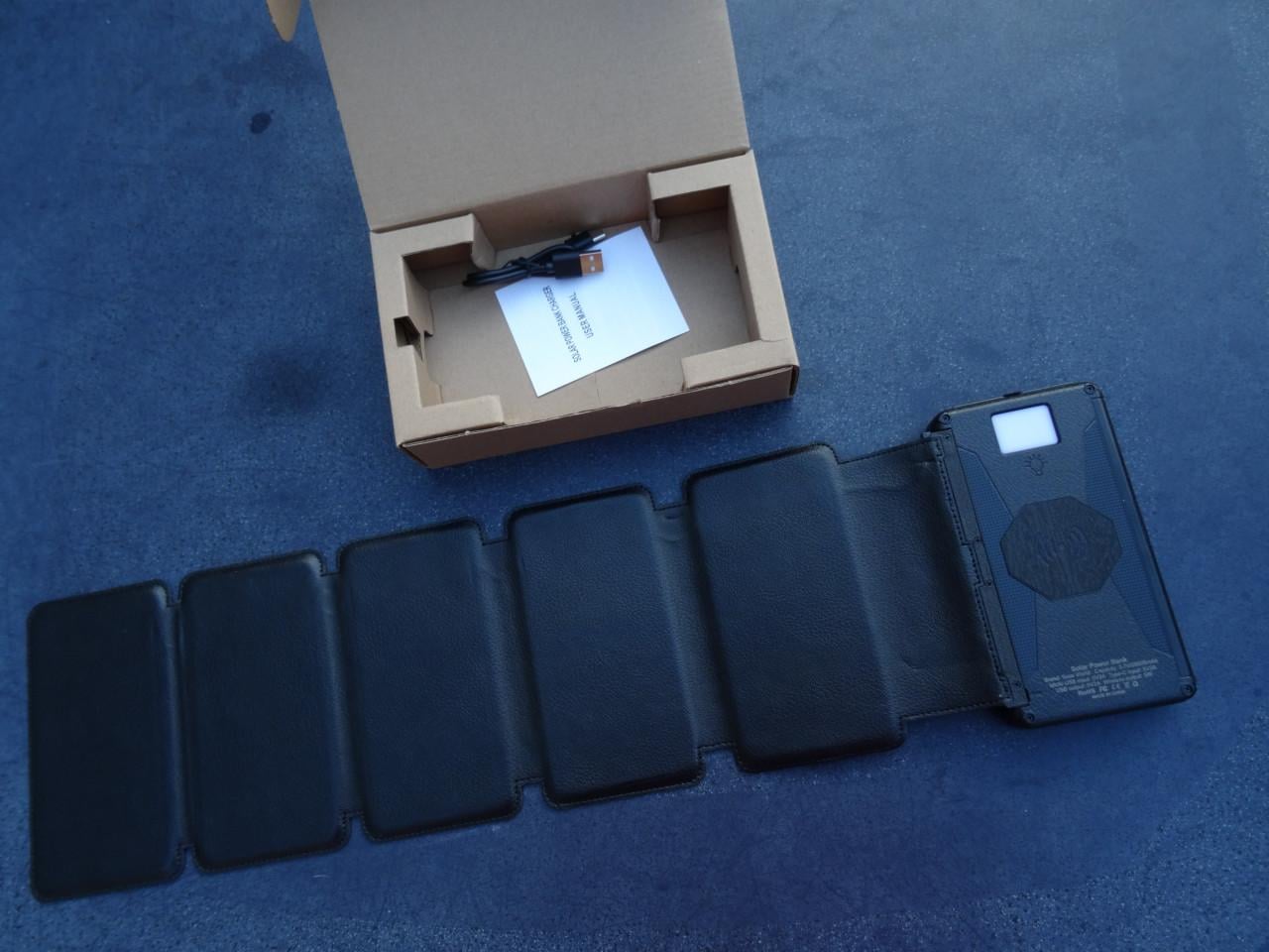 Powerbank 20.000 mAh met zonnepaneel – Nieuw