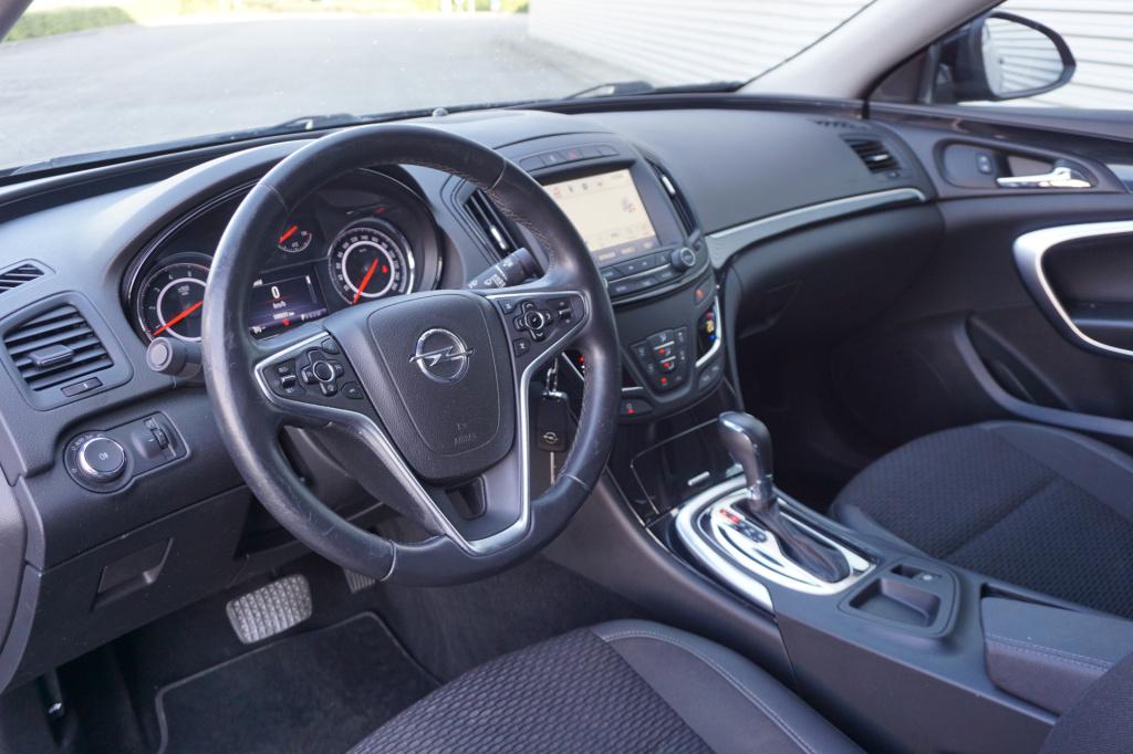 Opel Insignia 1.6 cdti innovation automaat - airco / navi / cruise / elektr