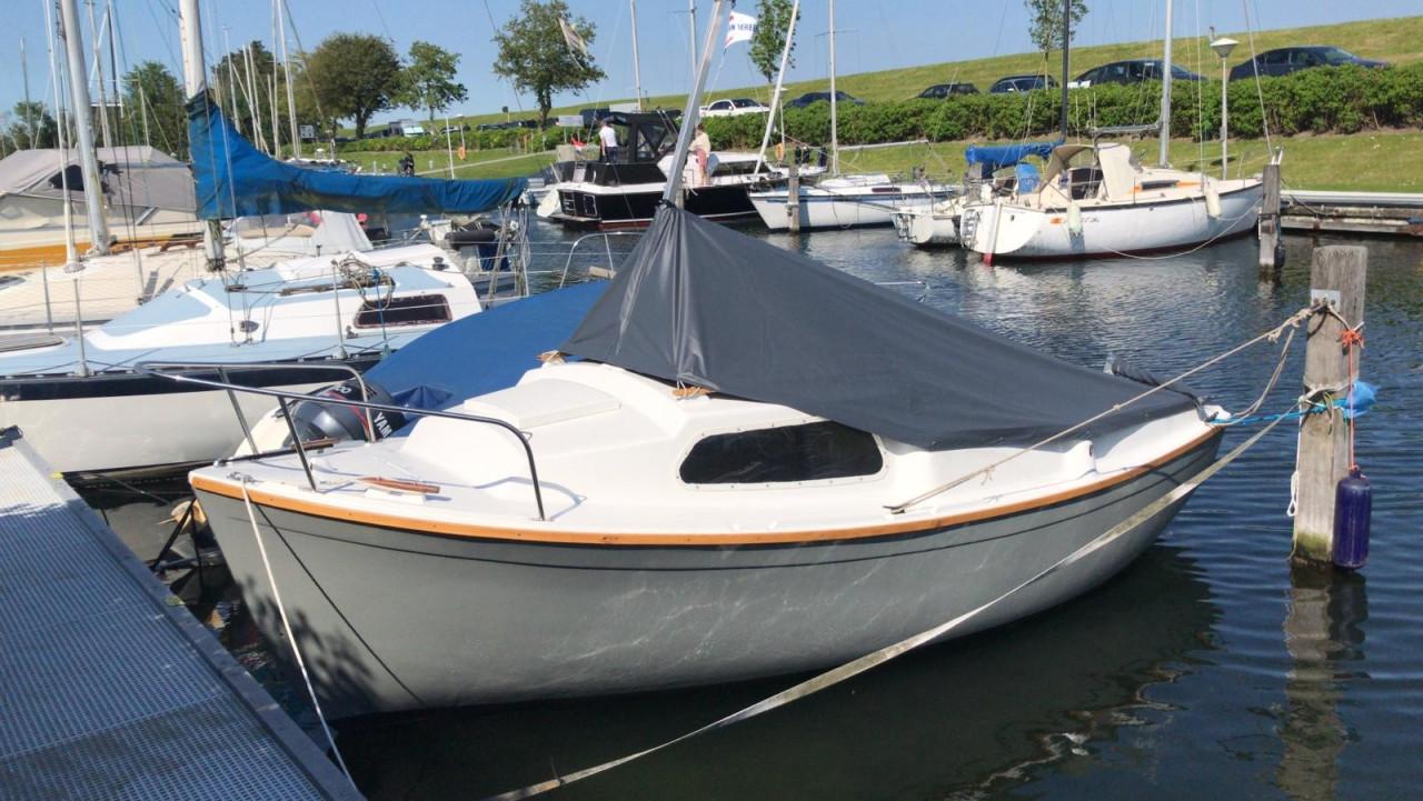 Sloep beneteau