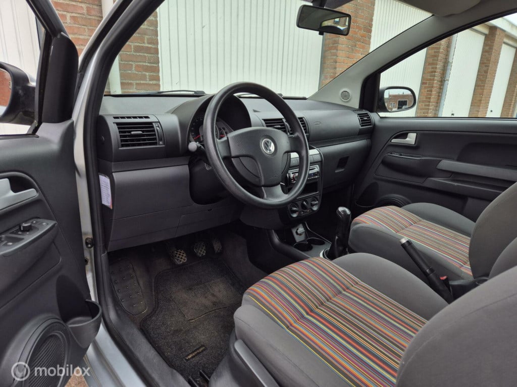Volkswagen Fox 1.4 origineel nl / airco / nieuwe apk