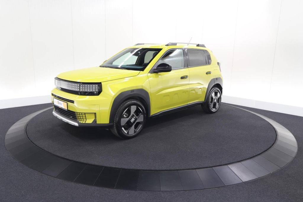 Fiat Grande Panda e la prima 7 kw 44 kwh | 1 fase | soh 96% | camera | navi