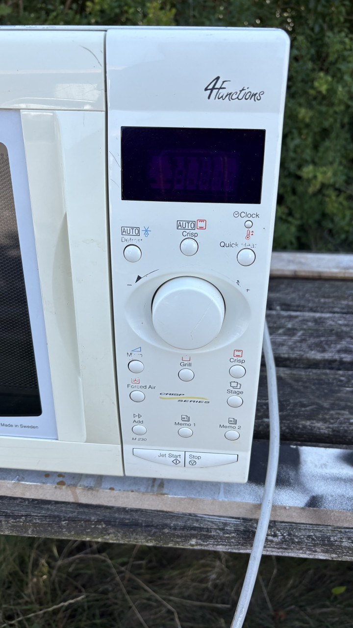 Whirlpool magnetron