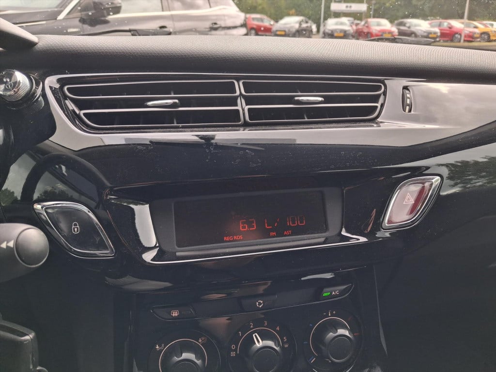 Citroen C3 1.2 vti 82pk collection trekhaak | airco | cruise control | led-