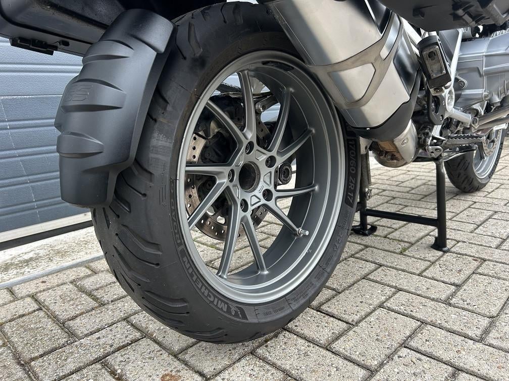 Bomvolle BMW R1200GS LC uit 2017 met 73dkm, 1e eigenaar + historie €10500,-