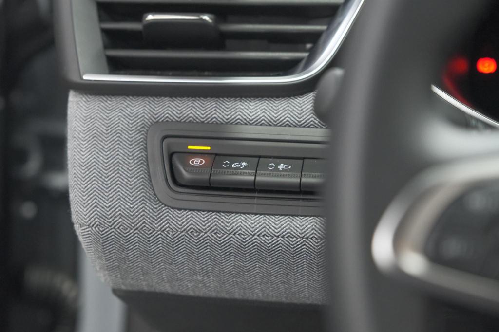 Renault Clio tce 90 gpf techno | 360 camera | adaptieve cruise control | 9.