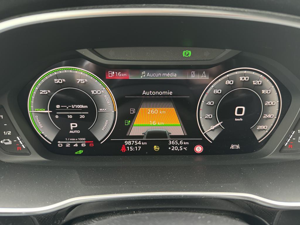 Audi Q3 45 tfsi e 245pk s edition | pano dak