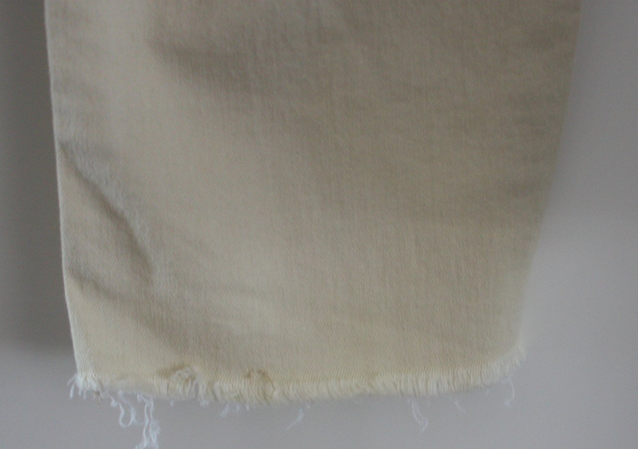 Nieuwe zandkleurige broek maat 36