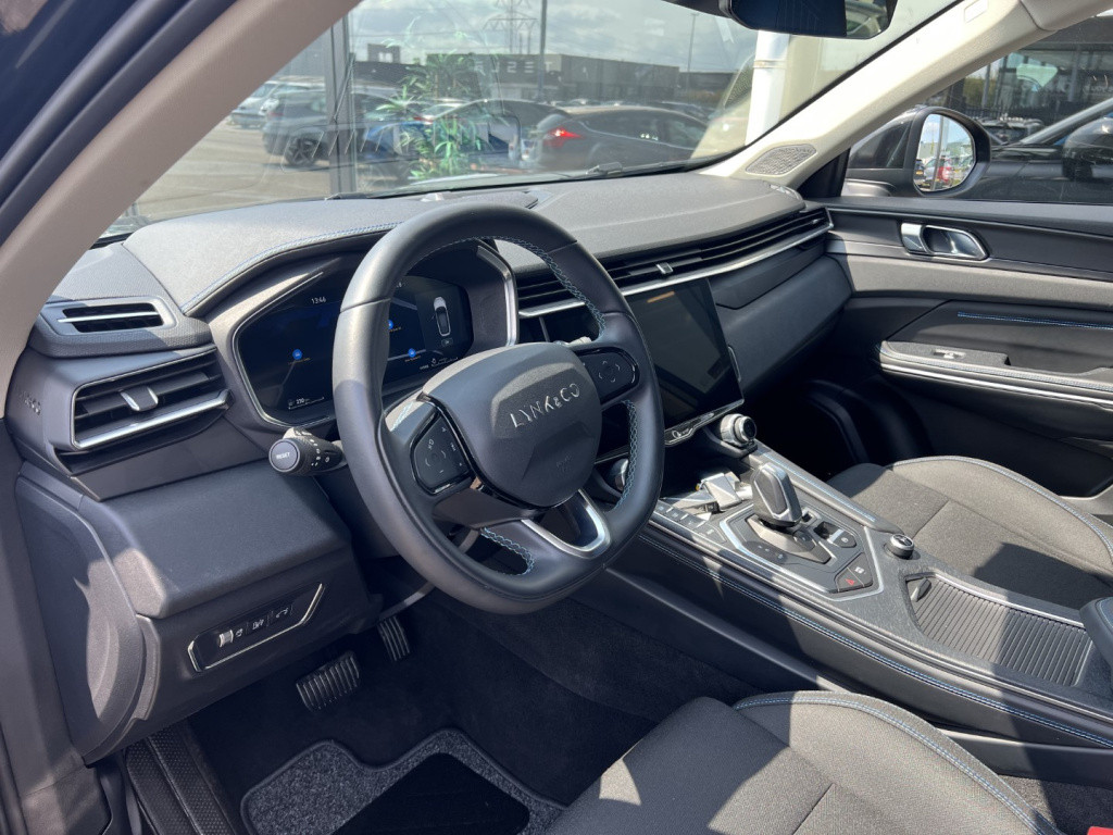 Lynk & Co 01 1.5 261pk plug in hybrid , panodak , 360 camera , adaptive cc