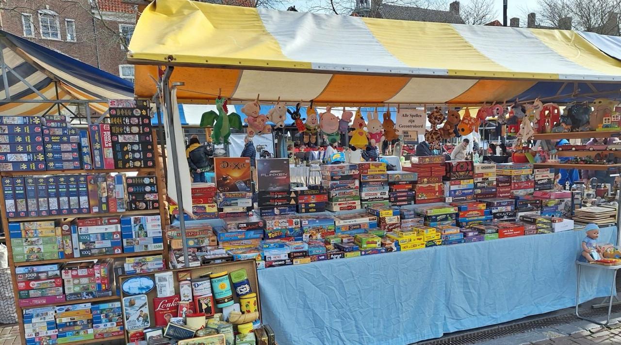 Spelletjes en puzzels op Snuffelmarkt Middelburg