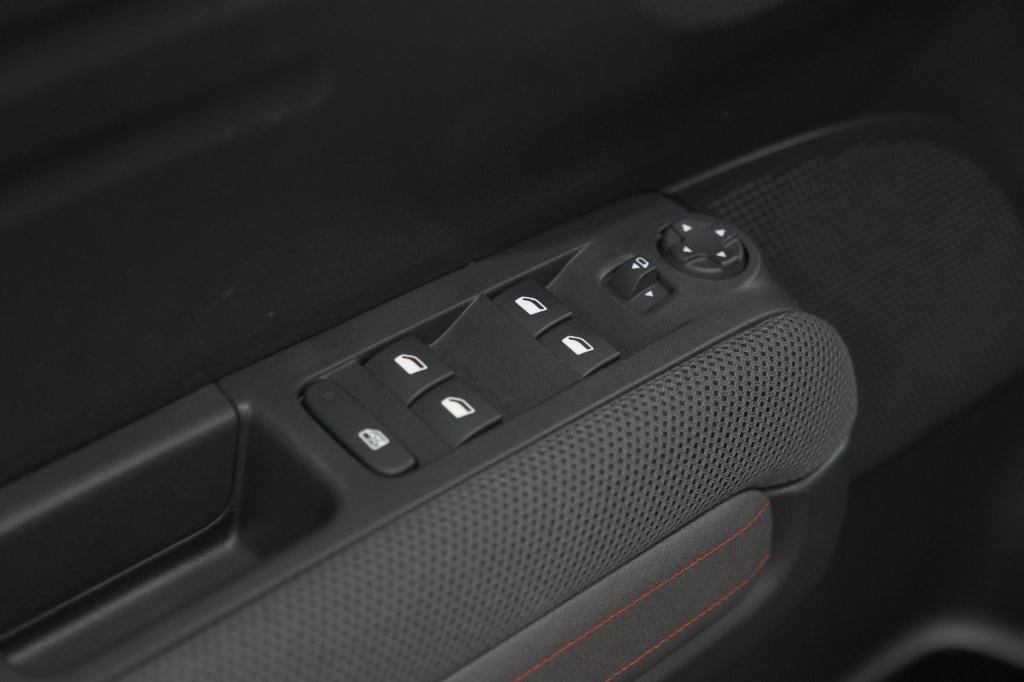 Citroen C3 Aircross puretech 82 feel | parkeersensoren | navigatie | cruise