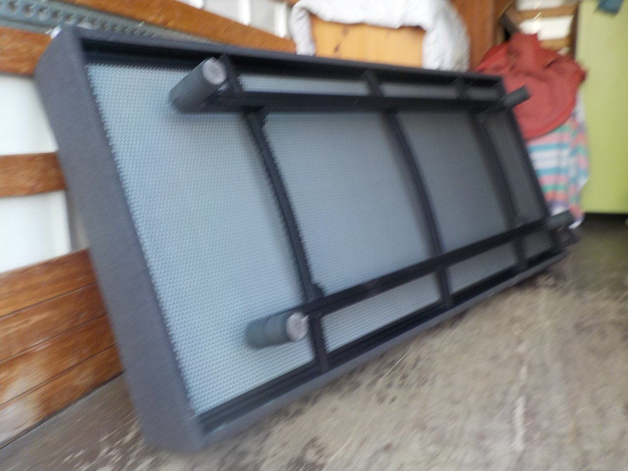 AUPING 2 x 210x90 cm boxspring met hoofdeind in zeer goede staat
