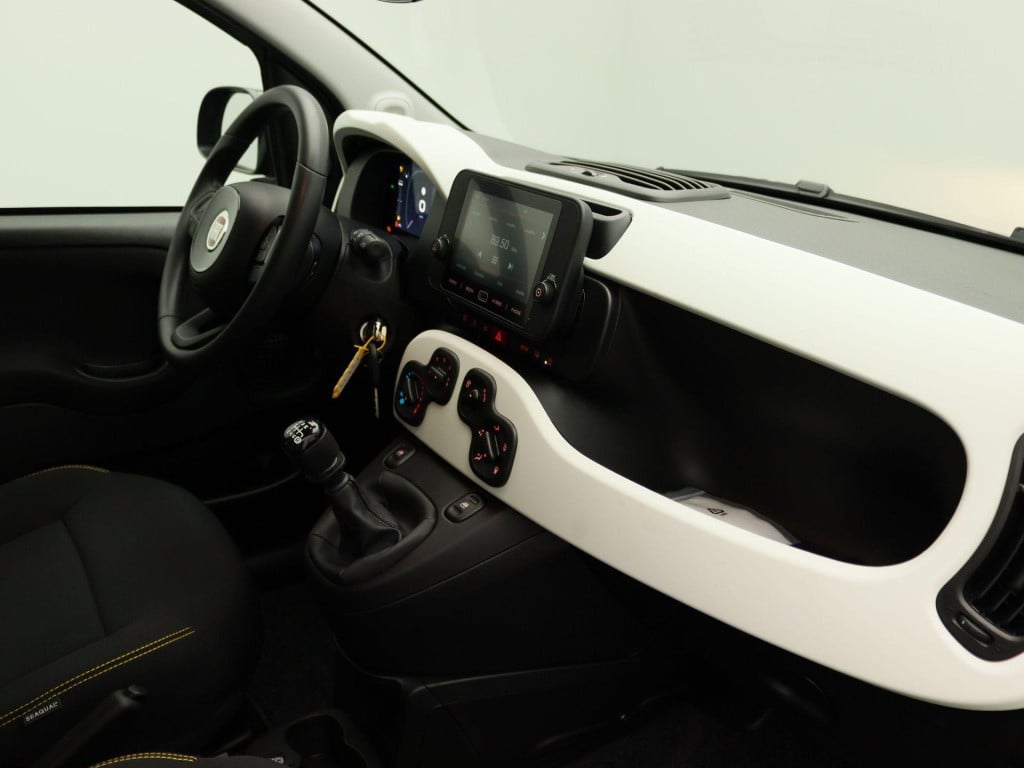 Fiat Panda 1.0 hybrid pandina | digitaal dashboard | carplay |