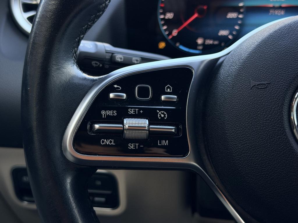 Mercedes-Benz Gla-klasse 200 business solution luxury