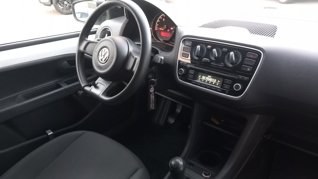 Volkswagen  Up 1.0 take-up Blue-Motion 5deurs bj:2013 airco apk 2026