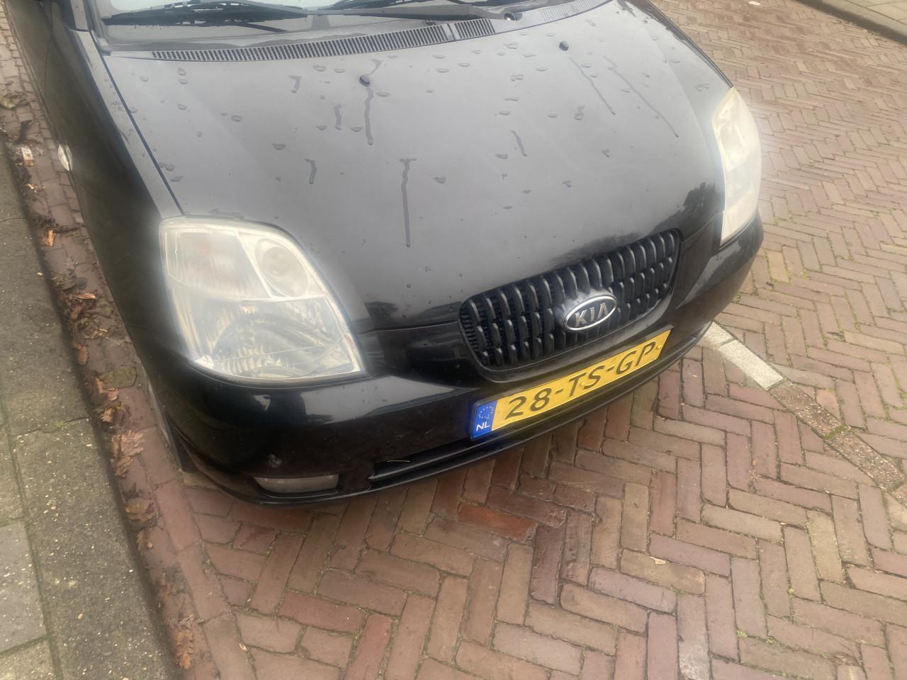 Kia Picanto 2007 – APK afgekeurd – rijdt goed – voor klusser/export