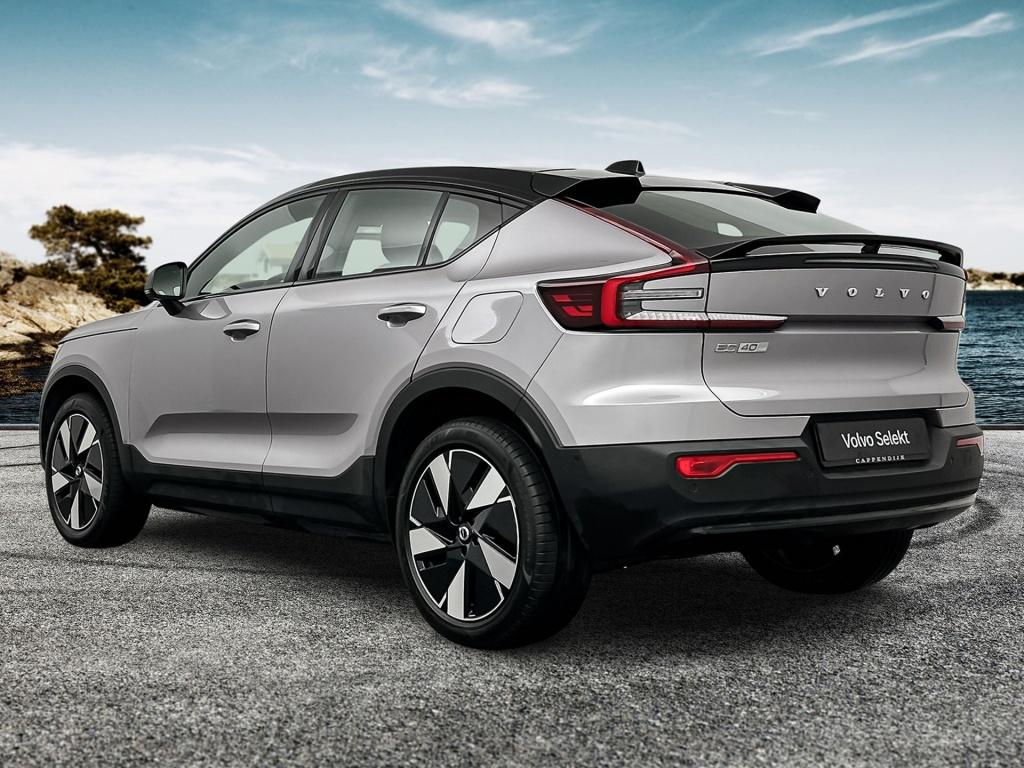 Volvo Ec40 extended range plus dark