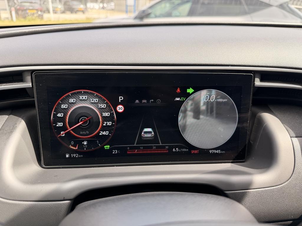 Hyundai Tucson 1.6 t-gdi hev premium | full options | navi | elek.koffer | 
