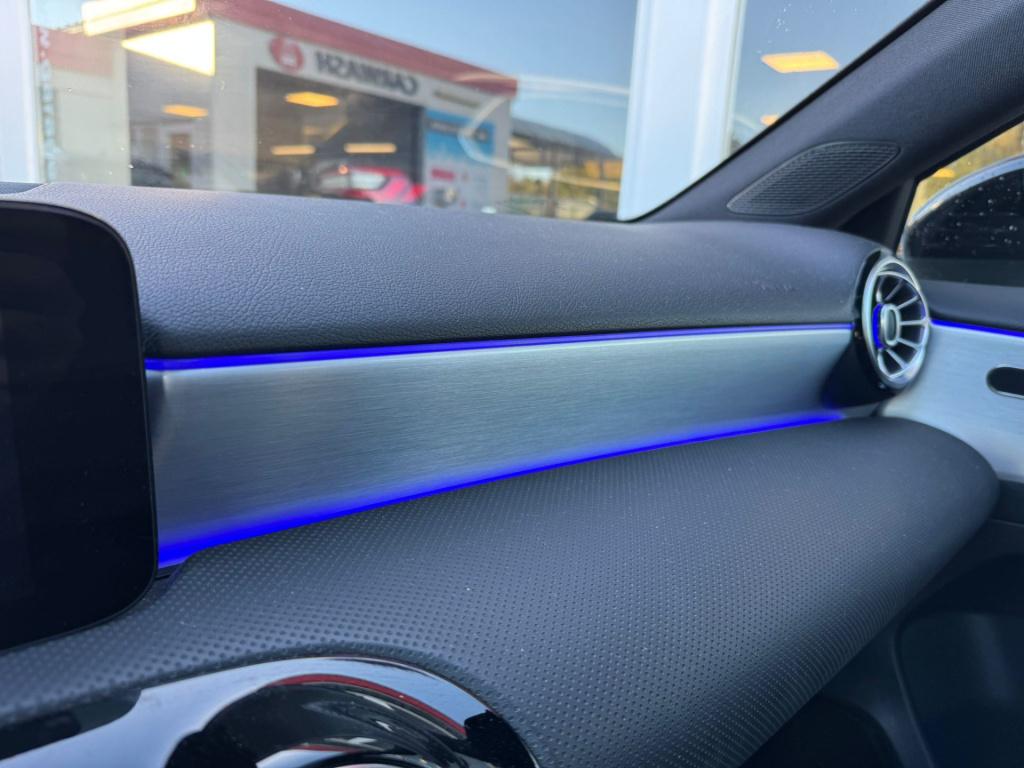 Mercedes-Benz A-Klasse 250 e business solution amg limited