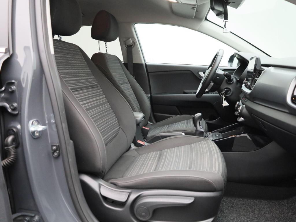 Kia Stonic 1.0 t-gdi mhev dynamicline | apple carplay/ android auto | camer