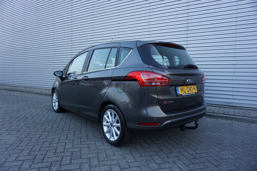 Ford B-max 1.0 ecoboost titanium airco / navi / cruise / camera / parkeers.