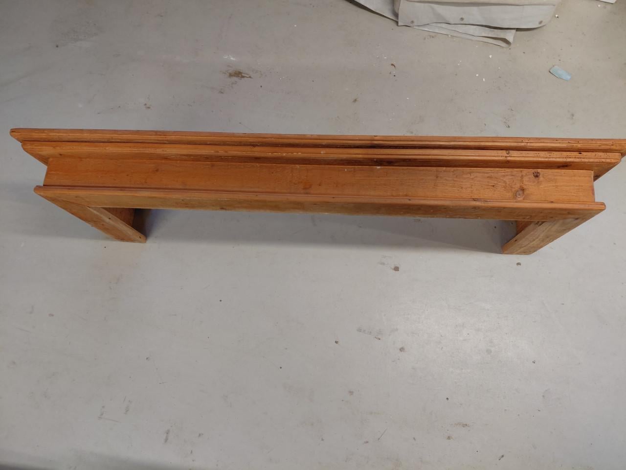 Houten schoorsteenmantel