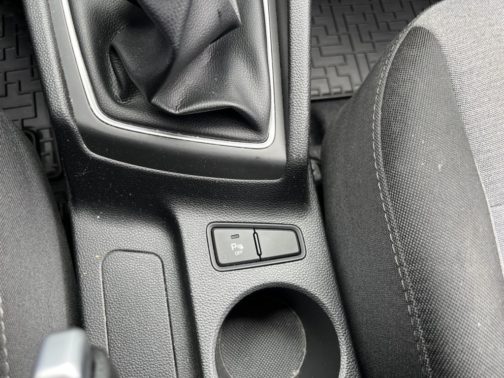 Hyundai I 20 1.2 hp i-motion premium 42 dkm