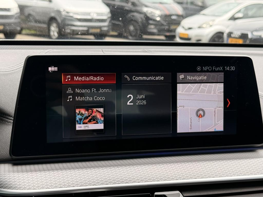 BMW 6 Serie gran turismo 640i high executive m-sport | harman / kardon | 36