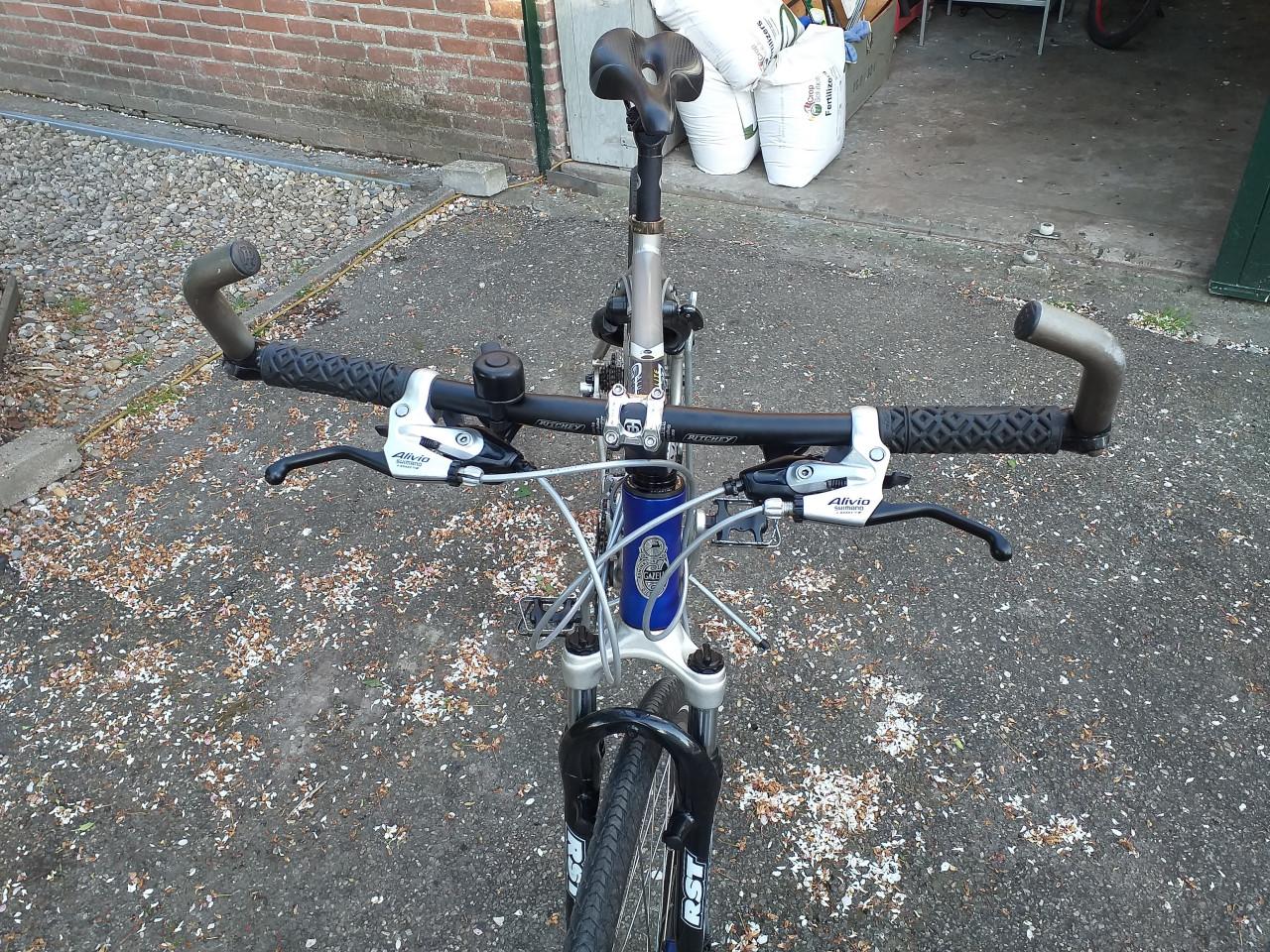 """"GAZELLE TOUR RACEFIETS GRAVELBIKE""""
