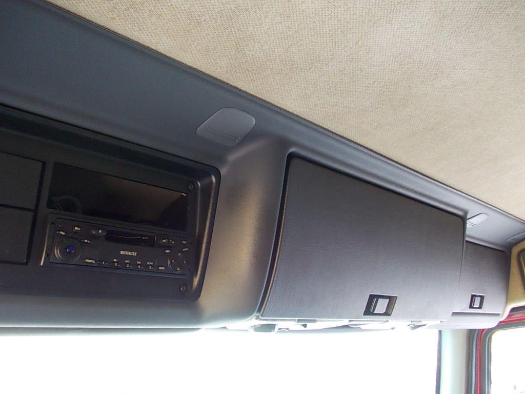 Renault Onbekend midlum 150 dci (110kw ) chassis cabine