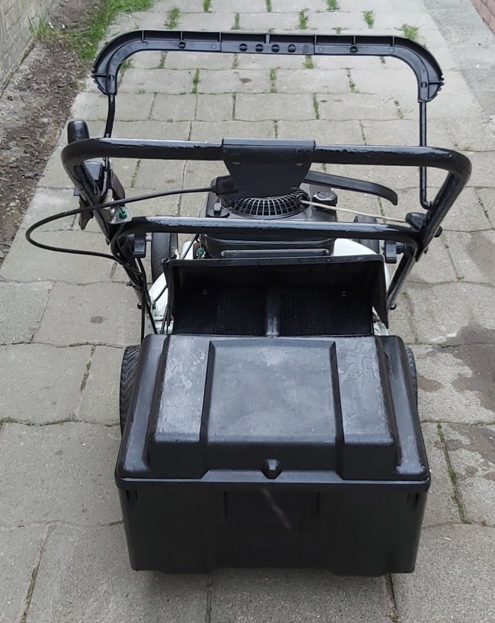 White outdoor products 21 grasmaaier zo goed als nieuw