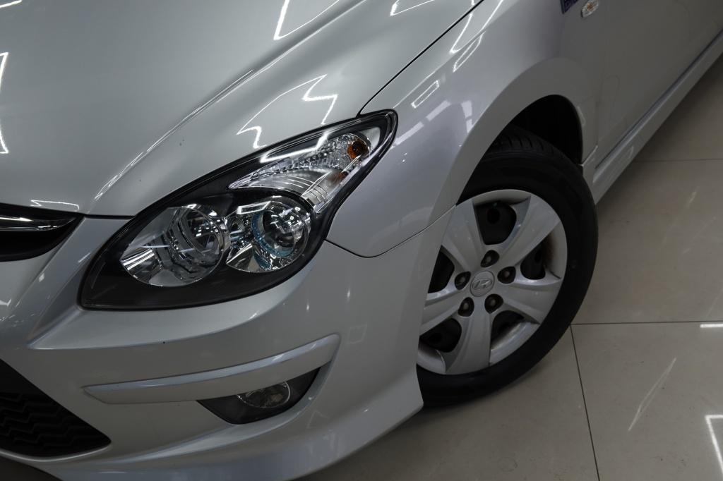 Hyundai I 30 cw 1.4i i-drive cool | airco | aux |