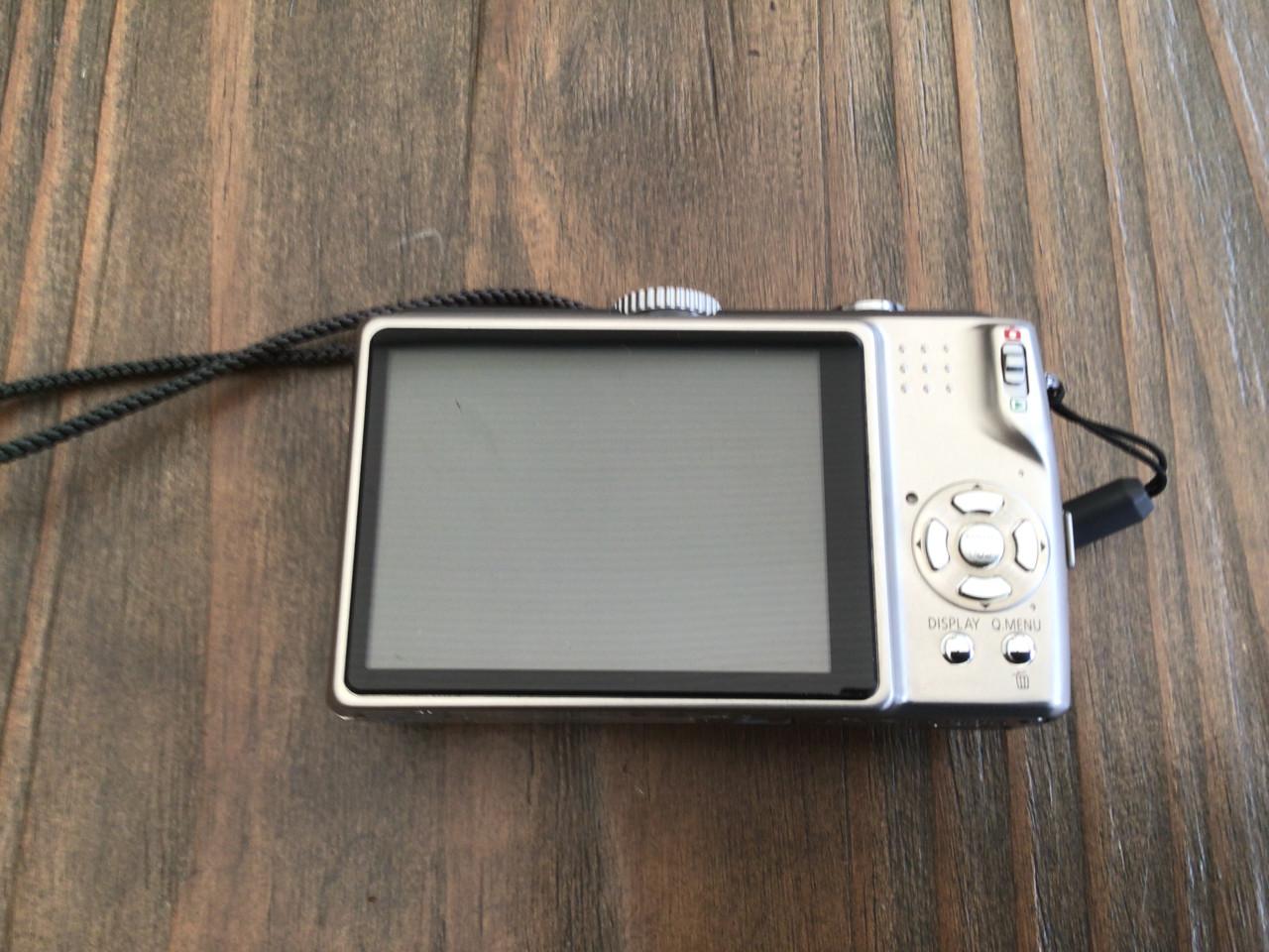 Lumix/Panasonic DMC-T25