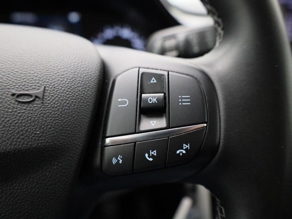 Ford Fiesta 1.0 ecoboost hybrid titanium | parkeer sensoren | cruise contro