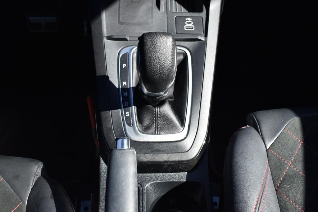 Ford Puma 1.0 ecoboost hybrid st-line x | automaat | climate control | adap