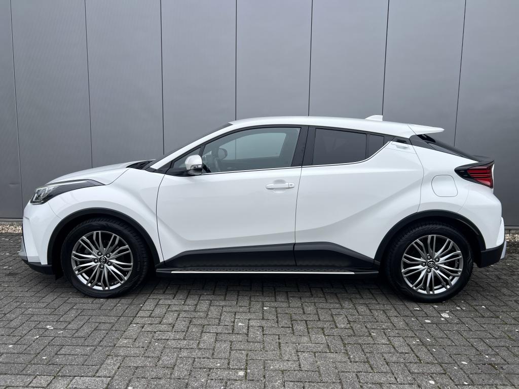 Toyota C-hr 2.0 hybrid executive