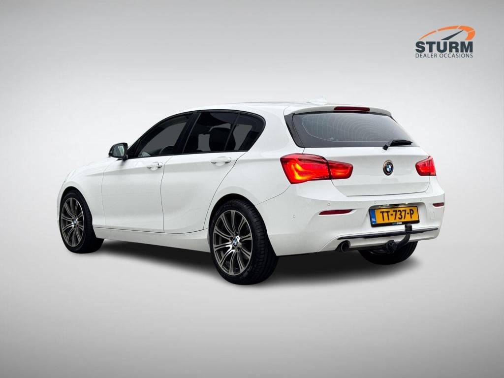 BMW 1 Serie 118i corporate lease executive sport-line nl-auto incl. trekhaa