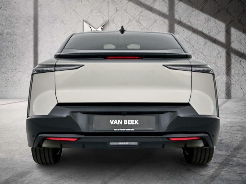 Ds Onbekend no 8 Étoile absolute comfort 74 kwh | absolute comfort pack | p